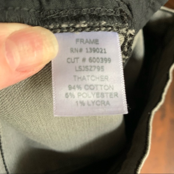FRAME Le Skinny De Jeanne Zip Trim Jeans SZ-26 - Picture 9 of 14